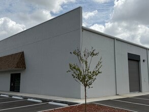 9224 130th Ave, Largo, FL à louer Photo intérieure– Image 1 sur 10