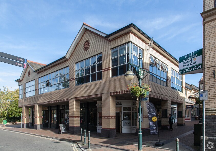 2-5 Gammon Walk, Barnstaple à louer - Photo de l’immeuble – Image 2 sur 9