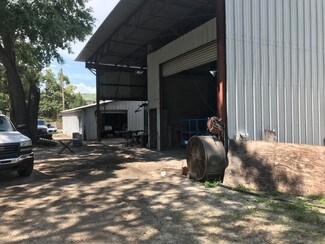 Plus de détails pour 2403-2411 E Diana St, Tampa, FL - Industriel/Logistique à louer