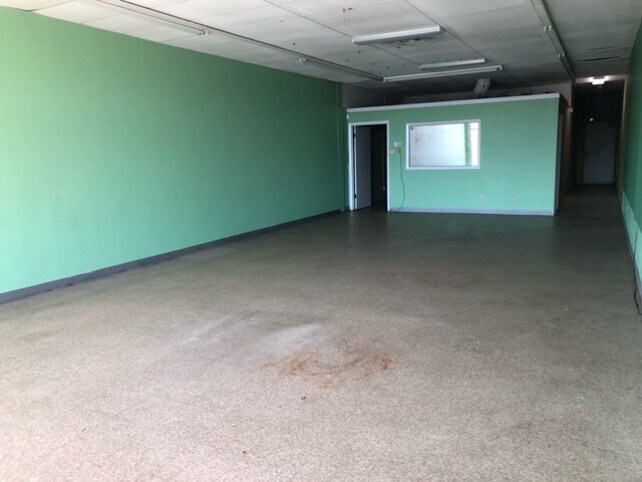 4540-4590 N Shadeland Ave, Indianapolis, IN à louer - Photo intérieure – Image 2 sur 14