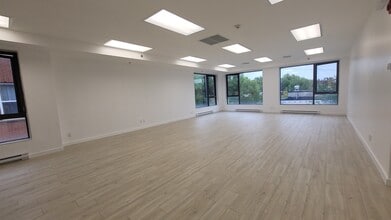 4510-4512 Rue Cartier, Montréal, QC à louer Photo intérieure– Image 1 sur 9