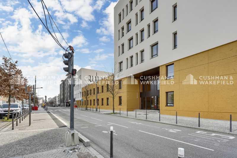51 Avenue Rosa Parks, Lyon à louer - Photo de l’immeuble – Image 2 sur 17