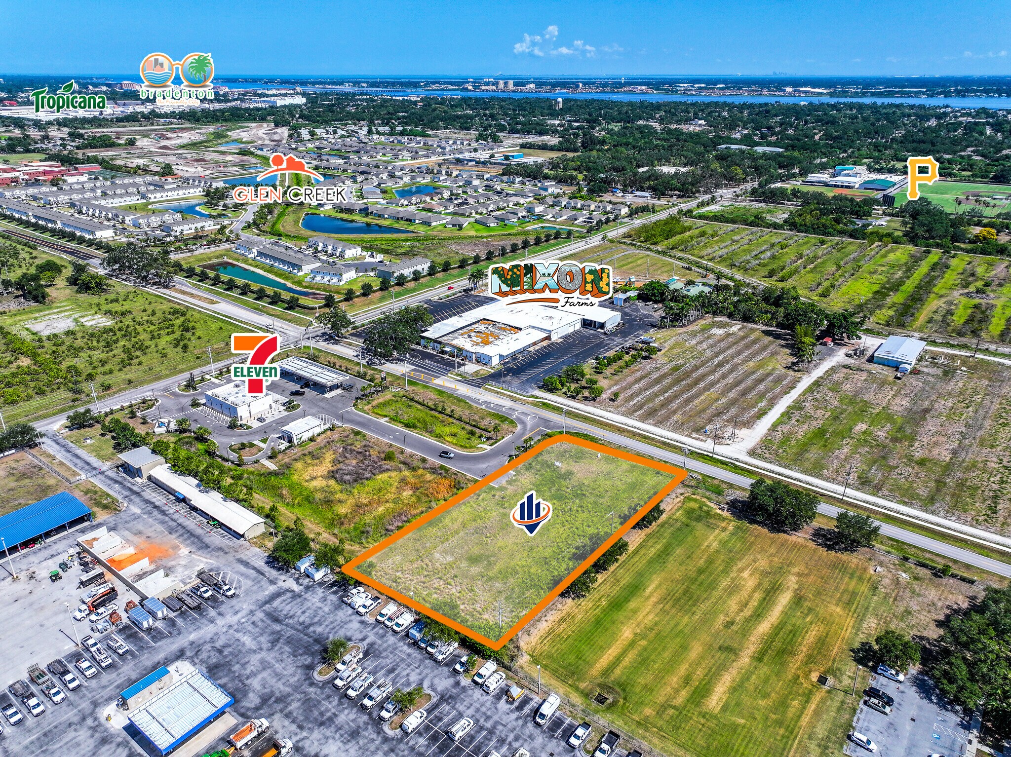 2814 26th Avenue East, Bradenton, FL à vendre Photo de l’immeuble– Image 1 sur 9