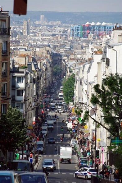Local commercial dans Paris à louer - Photo de l’immeuble – Image 1 sur 4