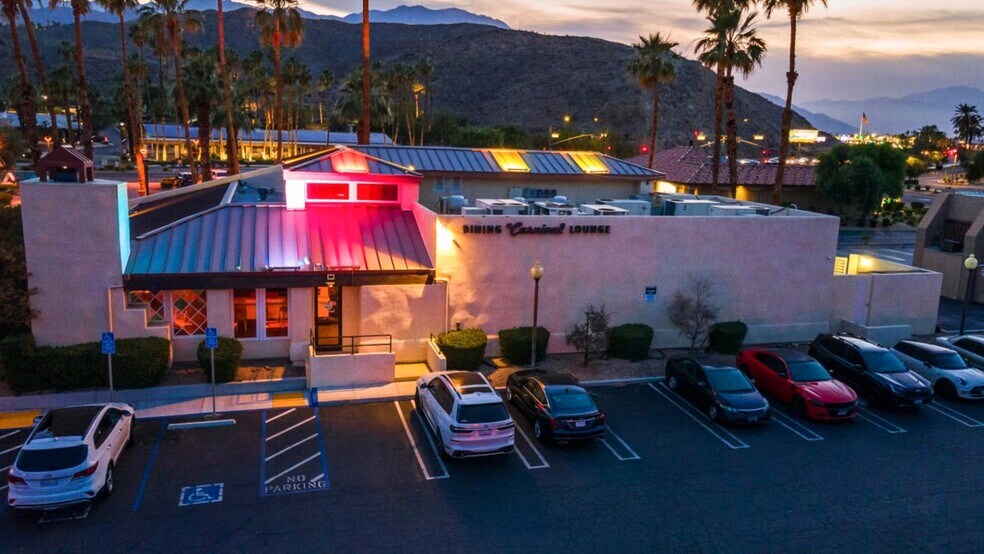 69820 Highway 111, Rancho Mirage, CA à louer - Vidéo sur l’annonce professionnelle – Image 2 sur 14