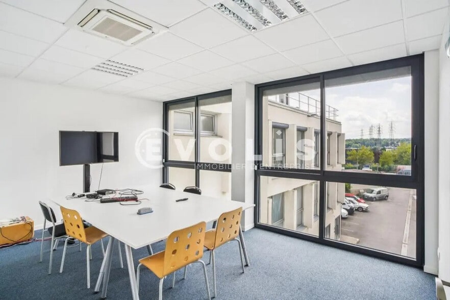 Bureau dans Palaiseau à vendre - Photo de l’immeuble – Image 2 sur 11