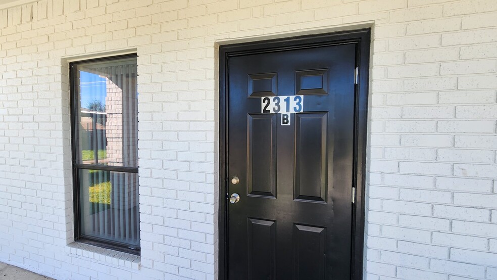 2313 Citrus Ln, Mission, TX à louer - Photo de l’immeuble – Image 3 sur 12