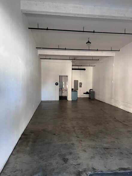 1700 Nadeau St, Los Angeles, CA à louer - Photo de l’immeuble – Image 2 sur 9