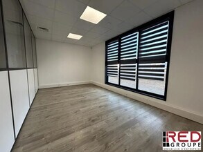 Bureau dans Gardanne à vendre Photo intérieure– Image 2 sur 3