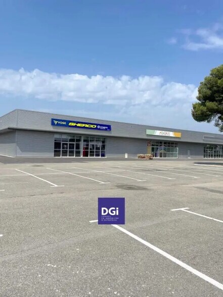 Local commercial dans Nîmes à louer - Photo de l’immeuble – Image 2 sur 5