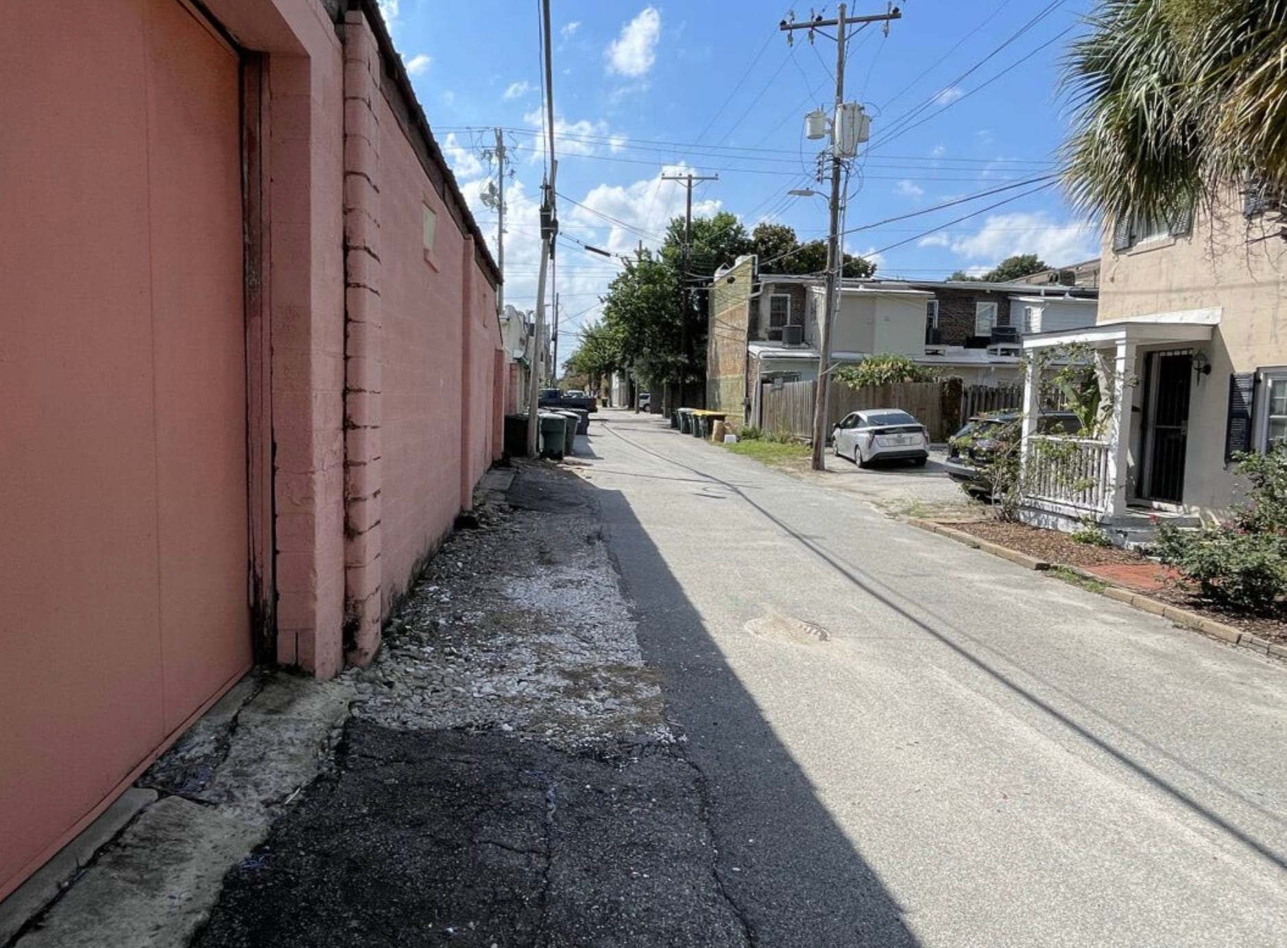 505 E Perry Ln, Savannah, GA à louer Photo intérieure– Image 1 sur 3