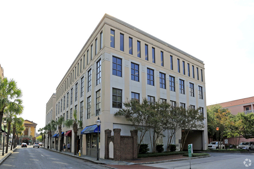 177 Meeting St, Charleston, SC à louer - Photo de l’immeuble – Image 3 sur 18