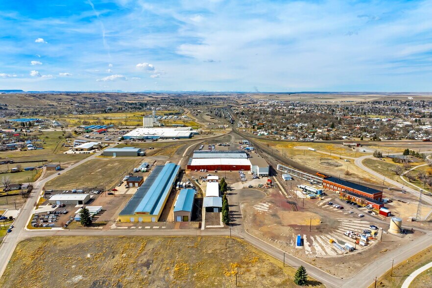 700 Keogh Ct, Great Falls, MT à louer - Photo de l’immeuble – Image 3 sur 54
