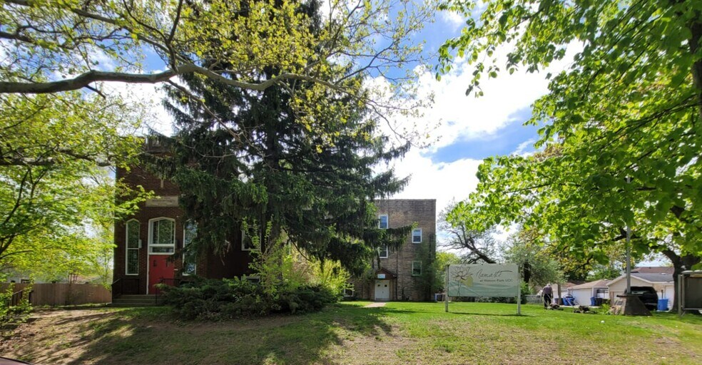 6333 W Cornelia Ave, Chicago, IL à vendre - Photo principale – Image 3 sur 6