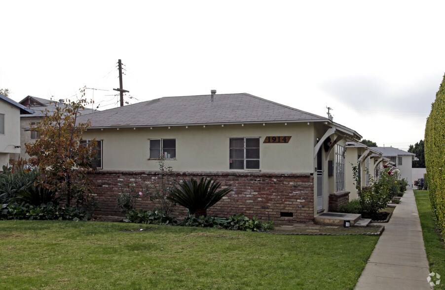 1914 2nd St, San Fernando, CA à vendre - Photo principale – Image 2 sur 3