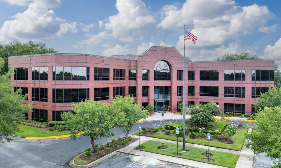10161 Centurion Pkwy N, Jacksonville, FL à louer - Photo principale – Image 1 sur 16