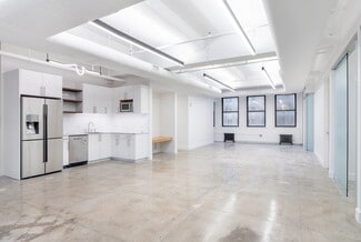 Plus de détails pour 115 W 45th St, New York, NY - Bureau, Local d'activités à louer