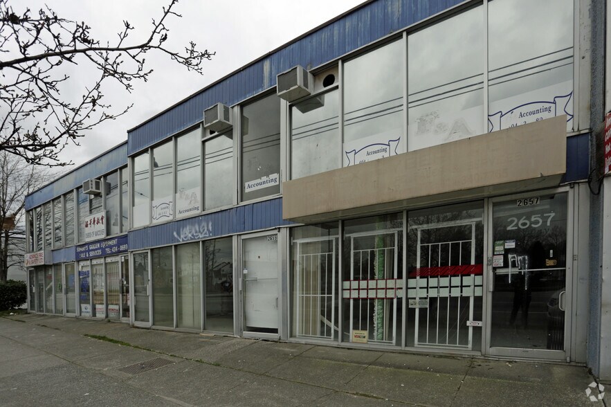 2643-2665 Kingsway, Vancouver, BC à louer - Photo de l’immeuble – Image 2 sur 33