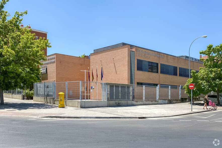 Avenida Orovilla, 54, Madrid, Madrid à louer - Photo principale – Image 1 sur 2