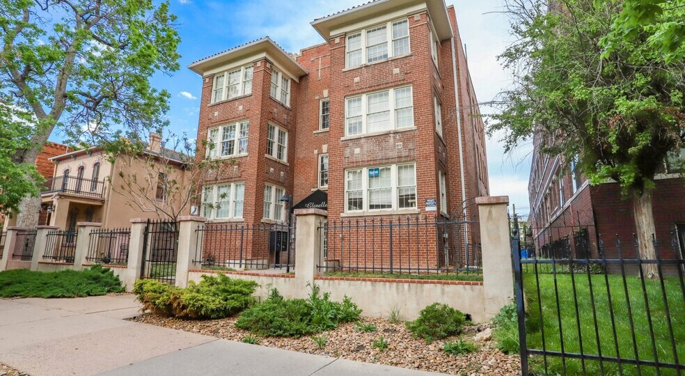 1432 Pennsylvania St, Denver, CO à vendre - Photo de l’immeuble – Image 2 sur 40