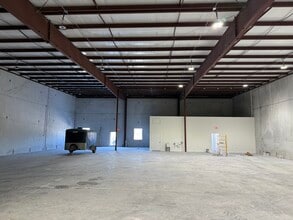 8055 Ironside Dr, Fort Myers, FL à louer Photo intérieure– Image 1 sur 2