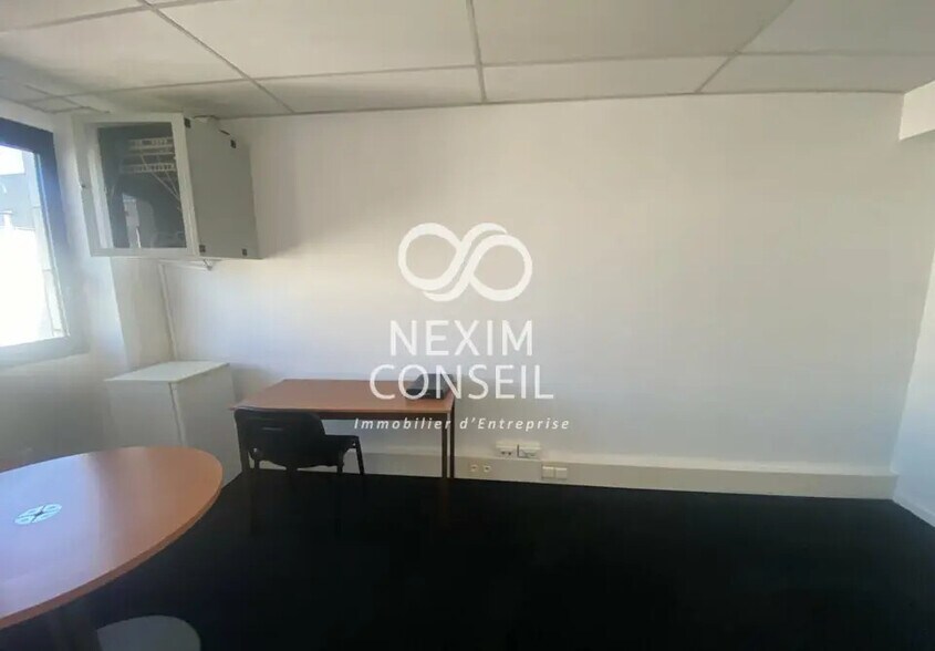 Bureau dans Nanterre à louer - Photo de l’immeuble – Image 2 sur 10