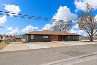 Plus de détails pour 217 W Warren St, Hewitt, TX - Bureau à louer