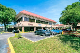 6801-6925 W Colonial Dr, Orlando, FL à louer Photo intérieure– Image 1 sur 8