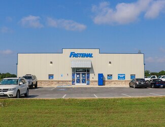 Plus de détails pour 2501 N Grand Ave, Gainesville, TX - Local commercial à vendre