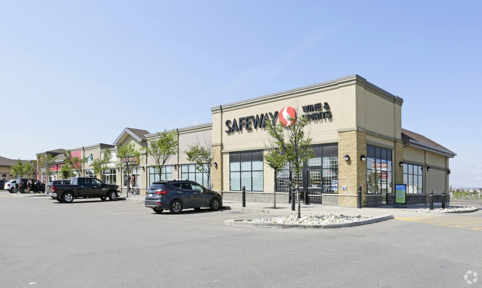 62 Saddletowne Cir NE, Calgary, AB à vendre - Photo de l’immeuble – Image 2 sur 4