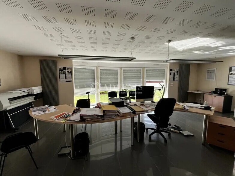 Bureau dans Rosheim à louer - Photo de l’immeuble – Image 3 sur 7