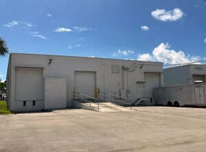 3305-3307 SW 11th Ave, Fort Lauderdale, FL à louer Photo intérieure– Image 2 sur 2