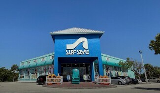 Plus de détails pour 17840 San Carlos Blvd, Fort Myers, FL - Local commercial à vendre