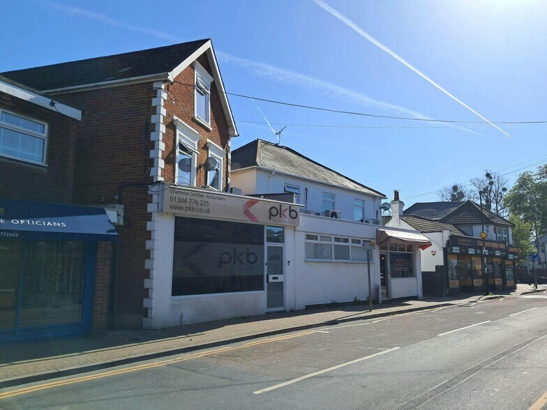 87-89 Church St, Crowthorne à vendre - Photo de l’immeuble – Image 1 sur 8