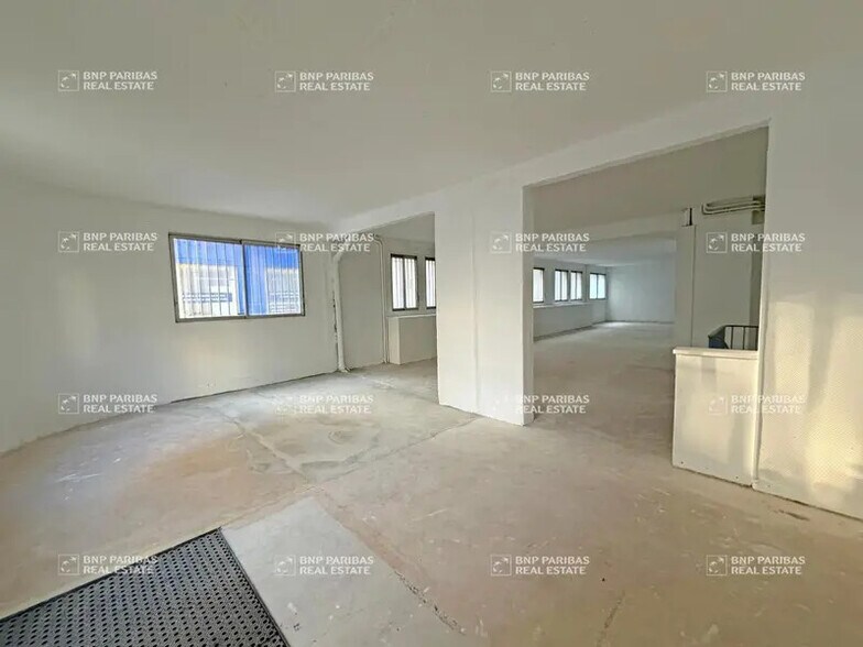 18 Bis Rue Violet, Paris à vendre - Photo intérieure – Image 3 sur 9
