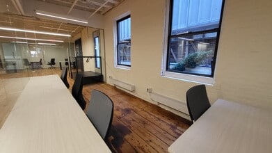 53 Pearl St, Brooklyn, NY à louer Photo intérieure– Image 2 sur 8