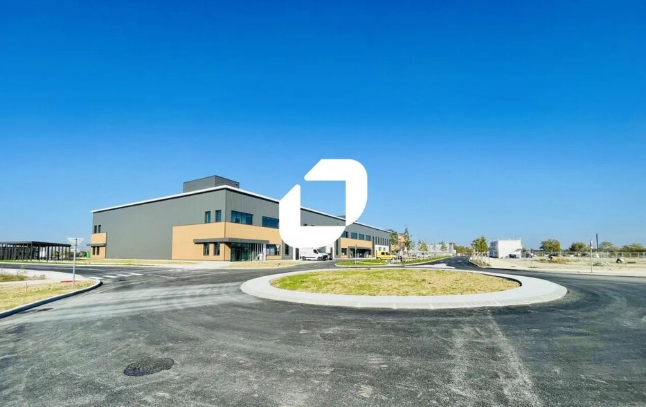 Bureau dans Saint-Priest à louer - Photo de l’immeuble – Image 2 sur 161