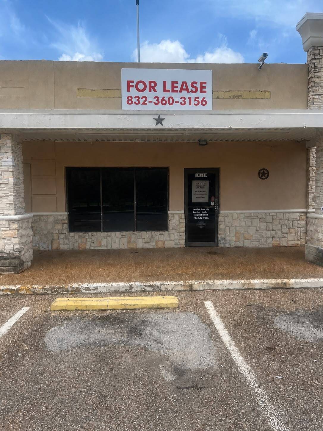 10218 Westheimer Rd, Houston, TX à louer Photo de l’immeuble– Image 1 sur 7