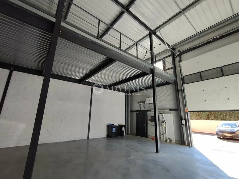 Local d'activités dans Lunel à vendre - Photo intérieure – Image 3 sur 6