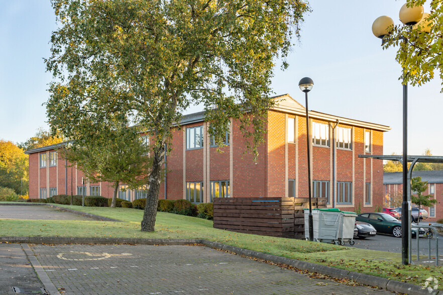 1-4 Sidestrand, Wolverhampton à louer - Photo de l’immeuble – Image 3 sur 3