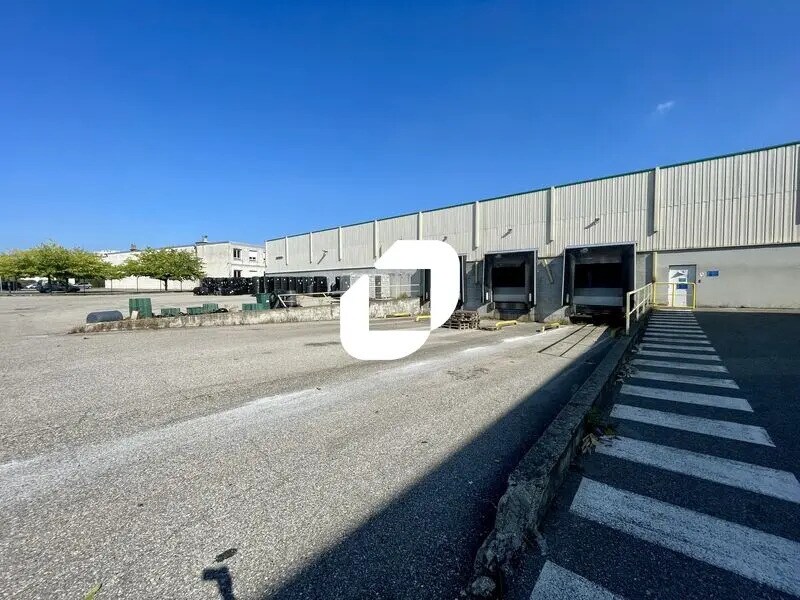 Bureau dans Saint-Priest à louer Photo de l’immeuble– Image 1 sur 28