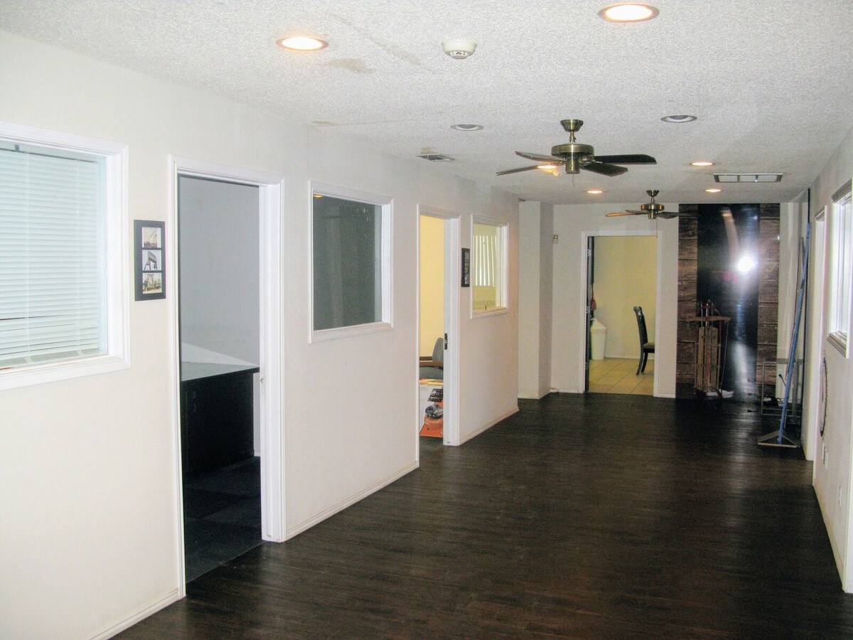 View Photo