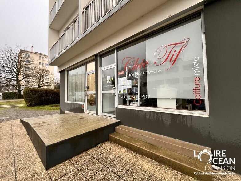 Local commercial dans Nantes à louer - Photo de l’immeuble – Image 2 sur 6