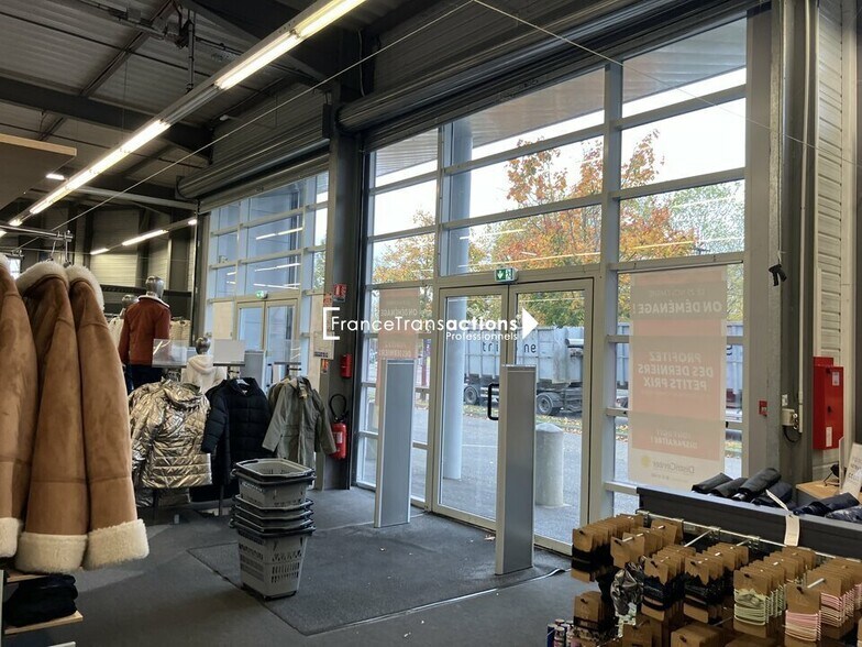 Local commercial dans Auch à louer - Photo intérieure – Image 1 sur 5