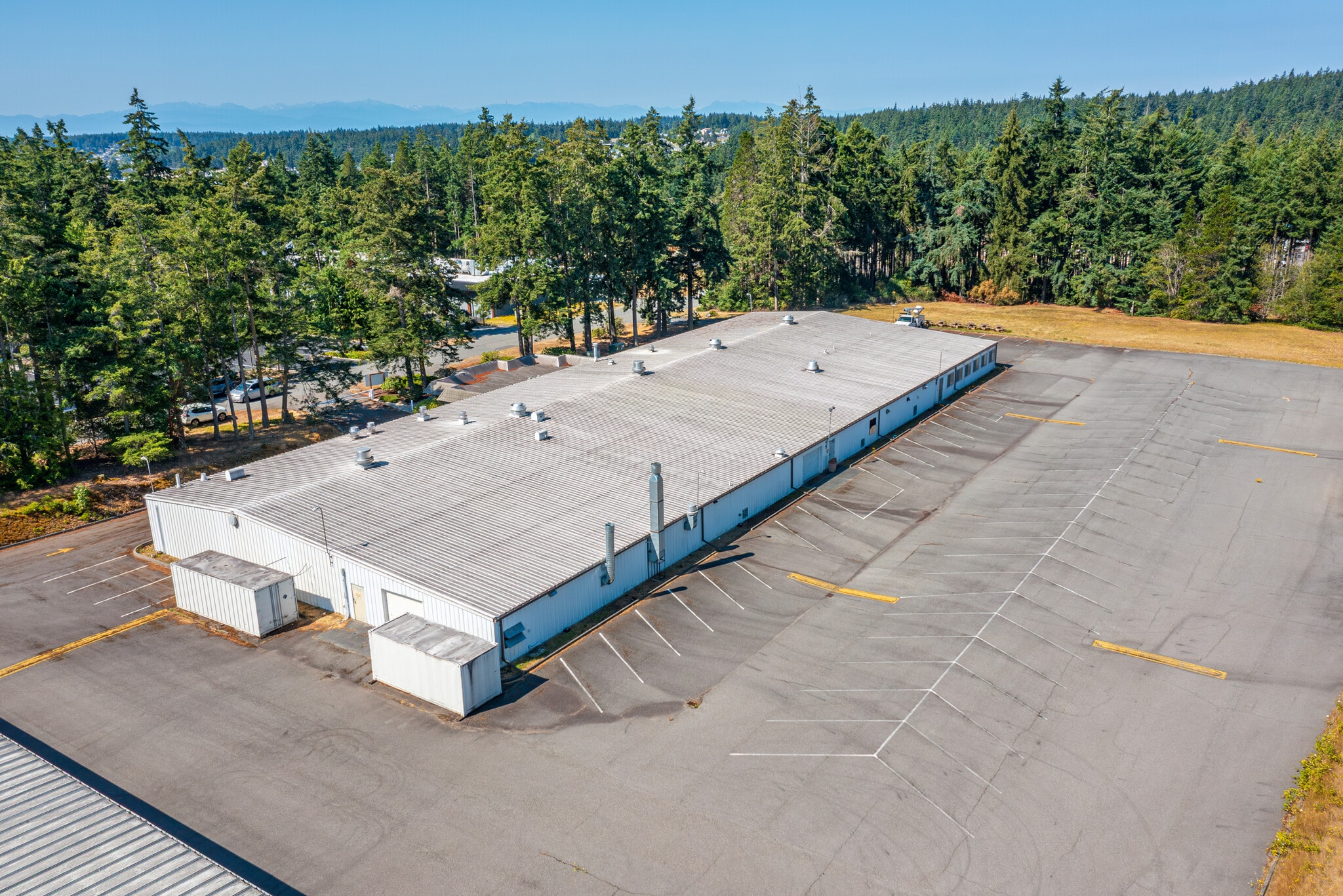 970 NE 21st Ct, Oak Harbor, WA à louer Photo principale– Image 1 sur 29