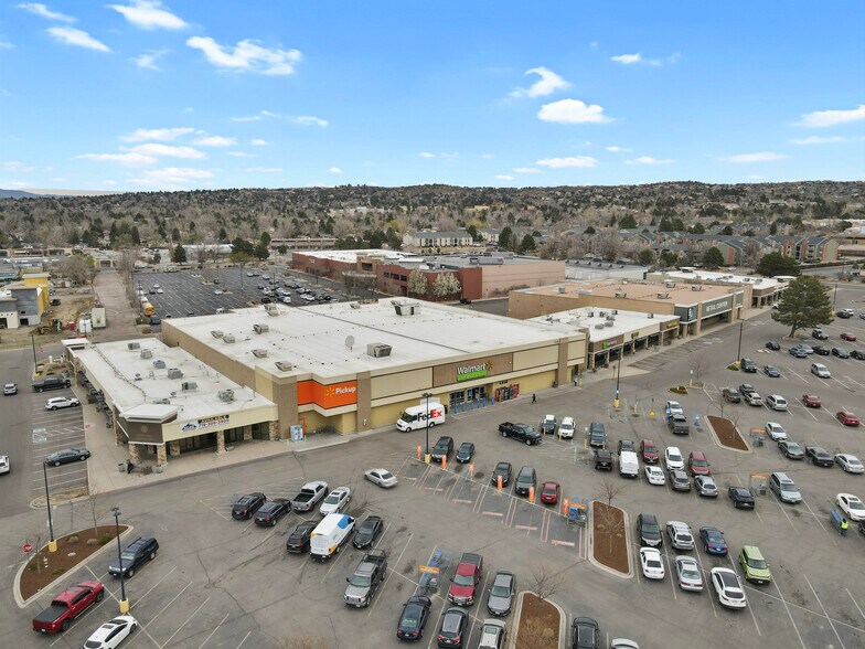 4108-4180 Austin Bluffs Pky, Colorado Springs, CO à louer - Photo principale – Image 1 sur 17