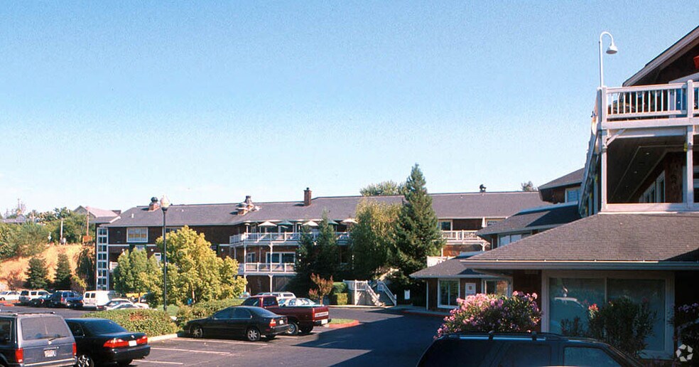 705 Gold Lake Dr, Folsom, CA à louer - Autre – Image 2 sur 24