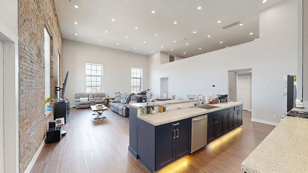 1199 Central Ave, Dubuque, IA à vendre - Numérisation 3D Matterport – Image 3 sur 24