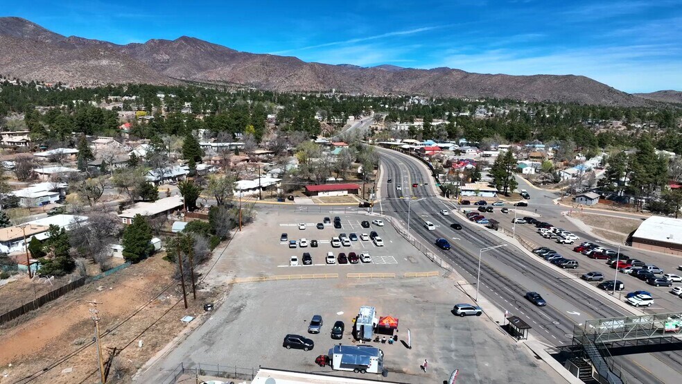 1399 Diamond Dr, Los Alamos, NM à louer - Vidéo sur l’annonce professionnelle – Image 2 sur 5