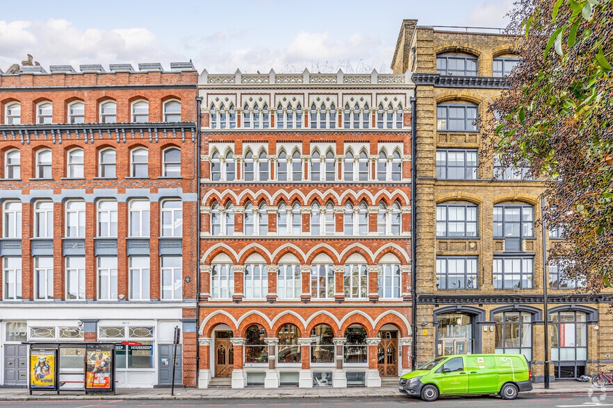109-111 Farringdon Rd, Londres à louer - Photo principale – Image 1 sur 82